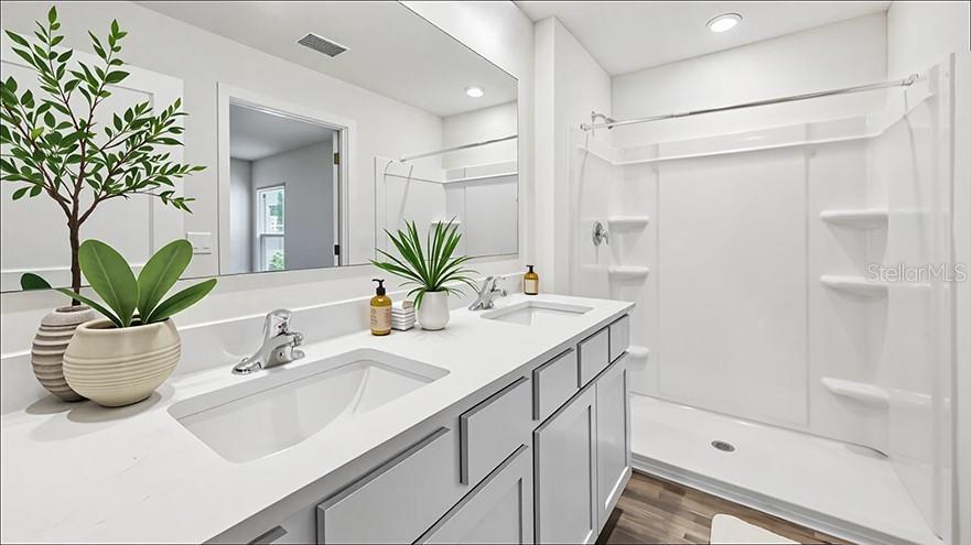 Listing photo id 3 for 11499 Memorial Drive