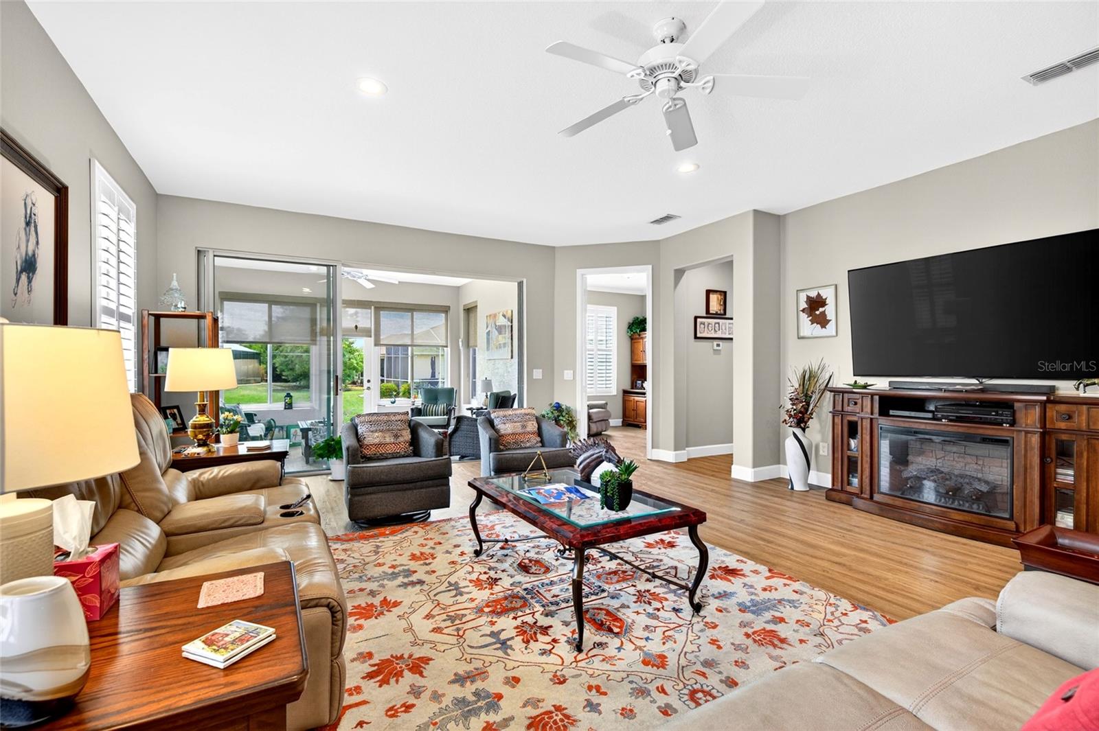 Image 10 of 44 For 10134 75th Street Road