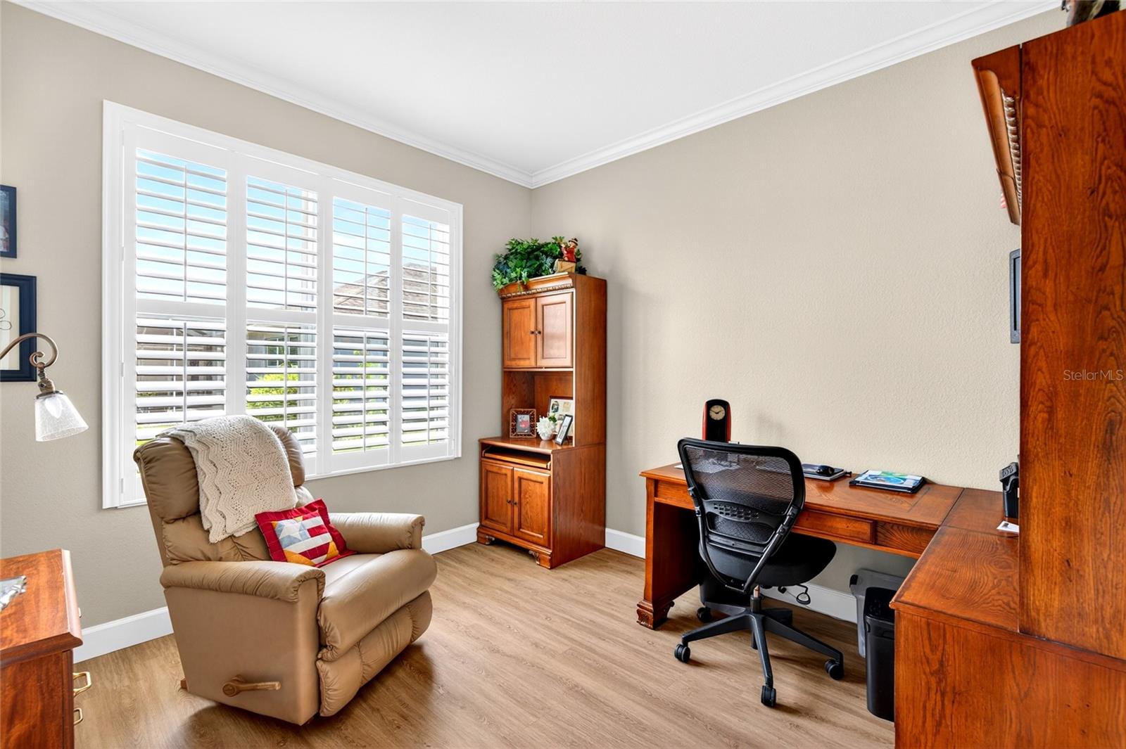 Image 21 of 44 For 10134 75th Street Road