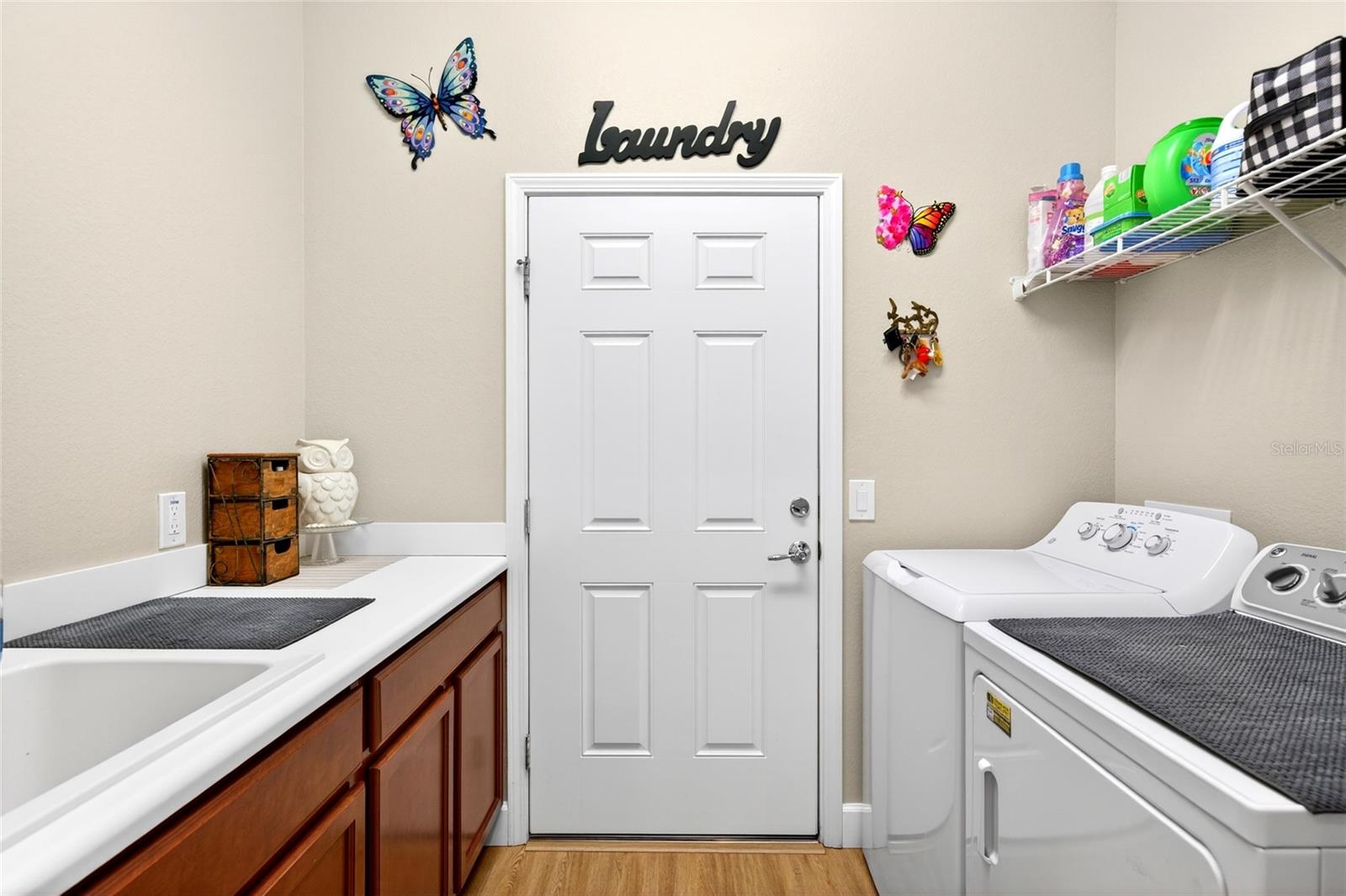 Image 22 of 44 For 10134 75th Street Road