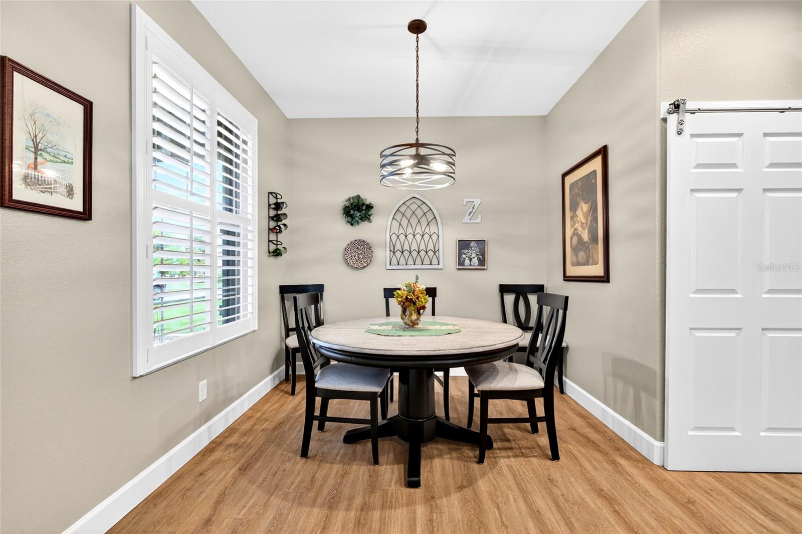 Image 8 of 44 For 10134 75th Street Road