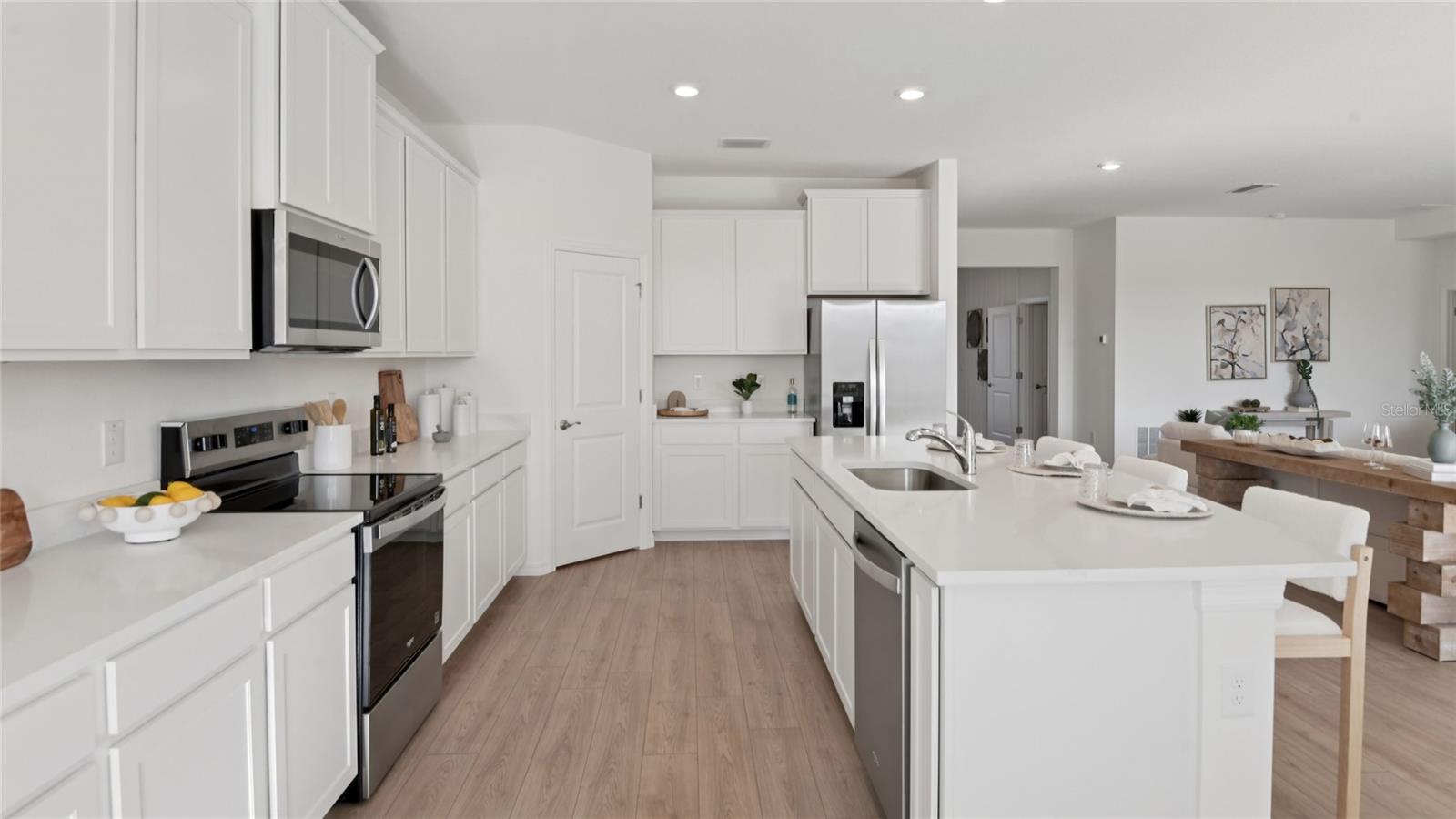 Image 7 of 33 For 11270 Curio Drive