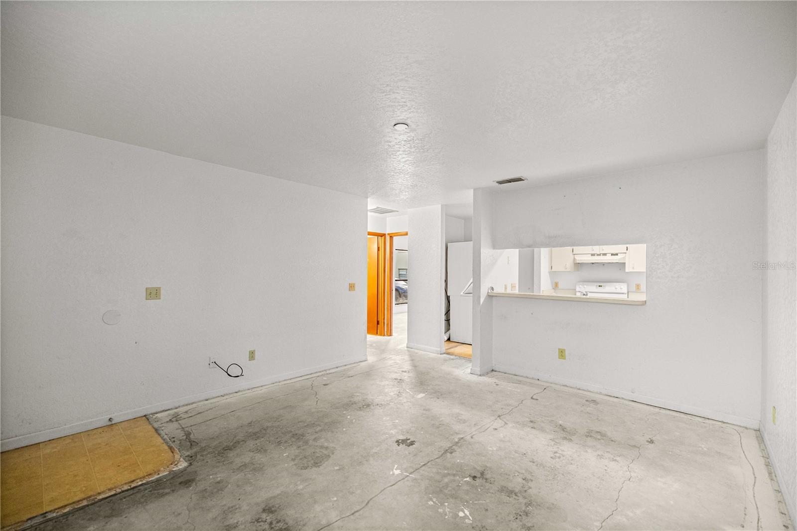 Image 20 of 50 For 840 3rd Street