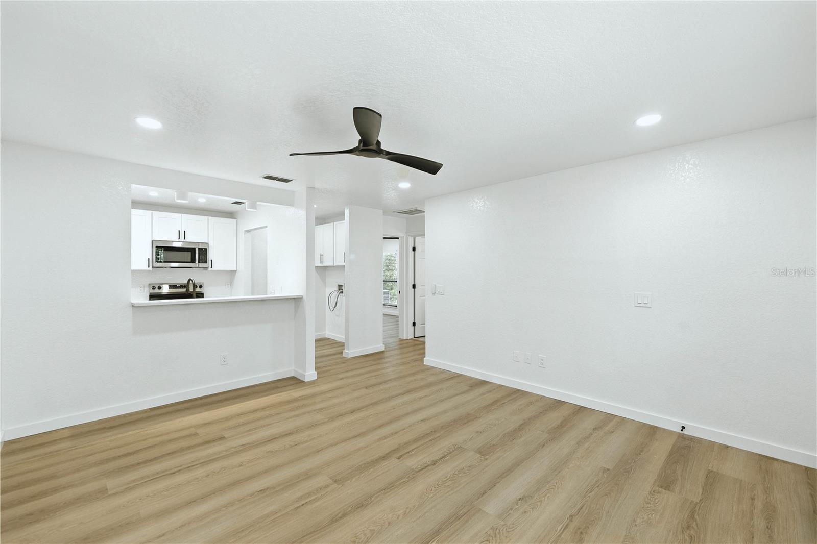 Image 35 of 50 For 840 3rd Street