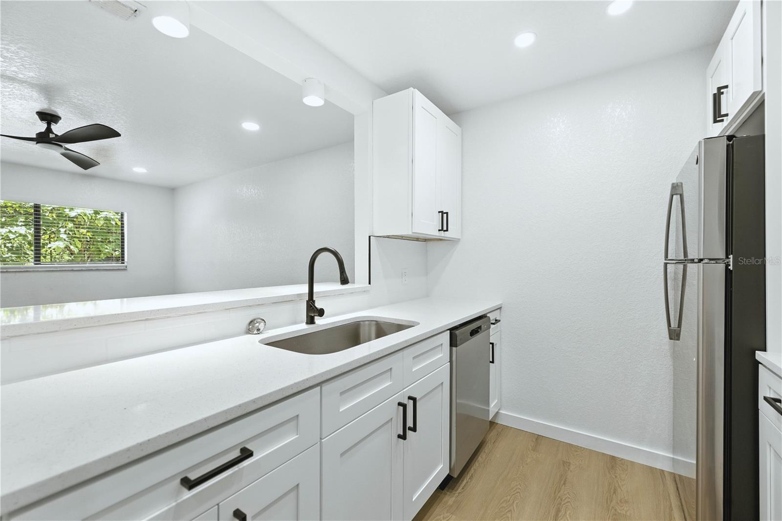 Image 37 of 50 For 840 3rd Street