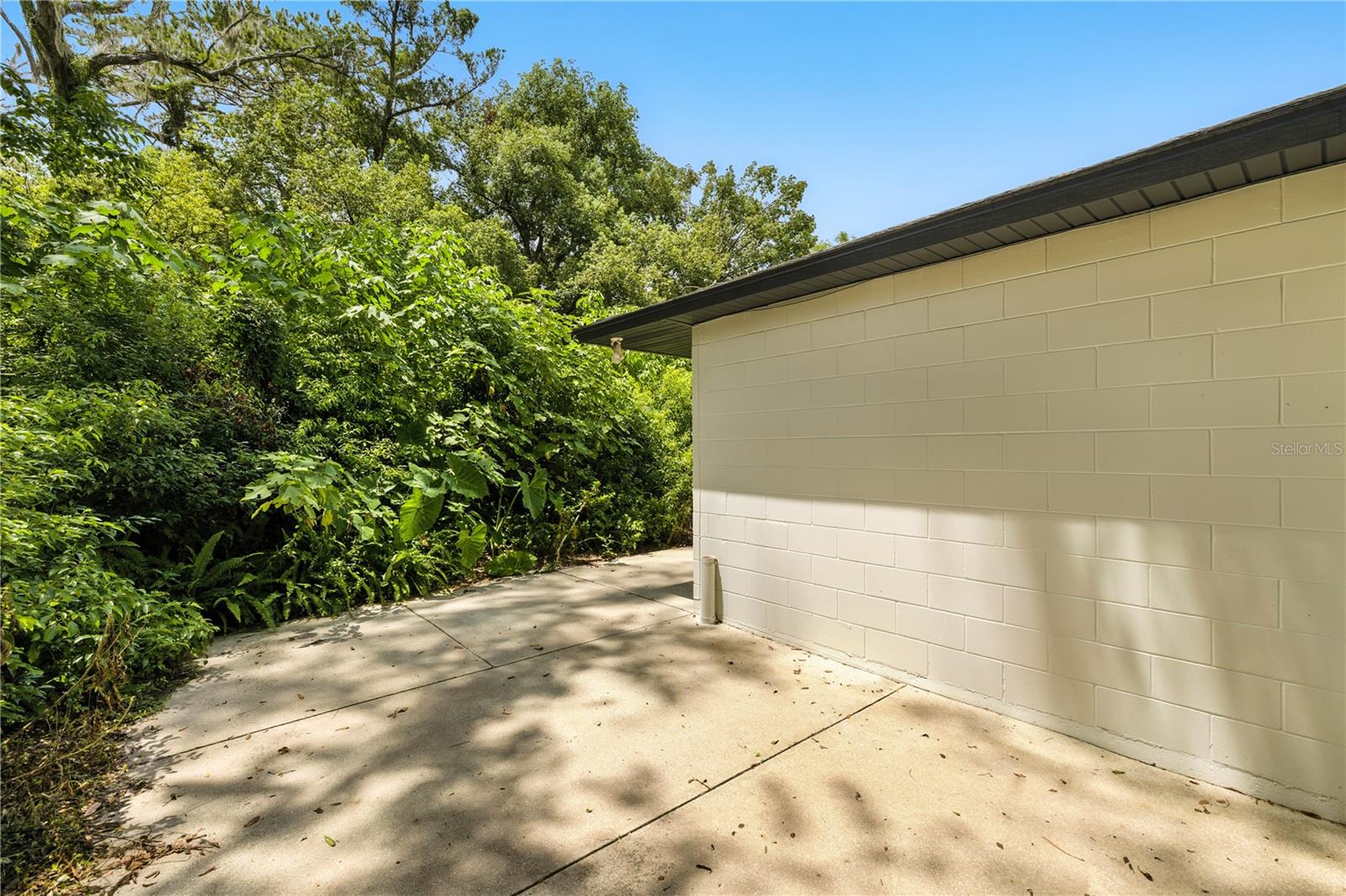 Image 48 of 50 For 840 3rd Street