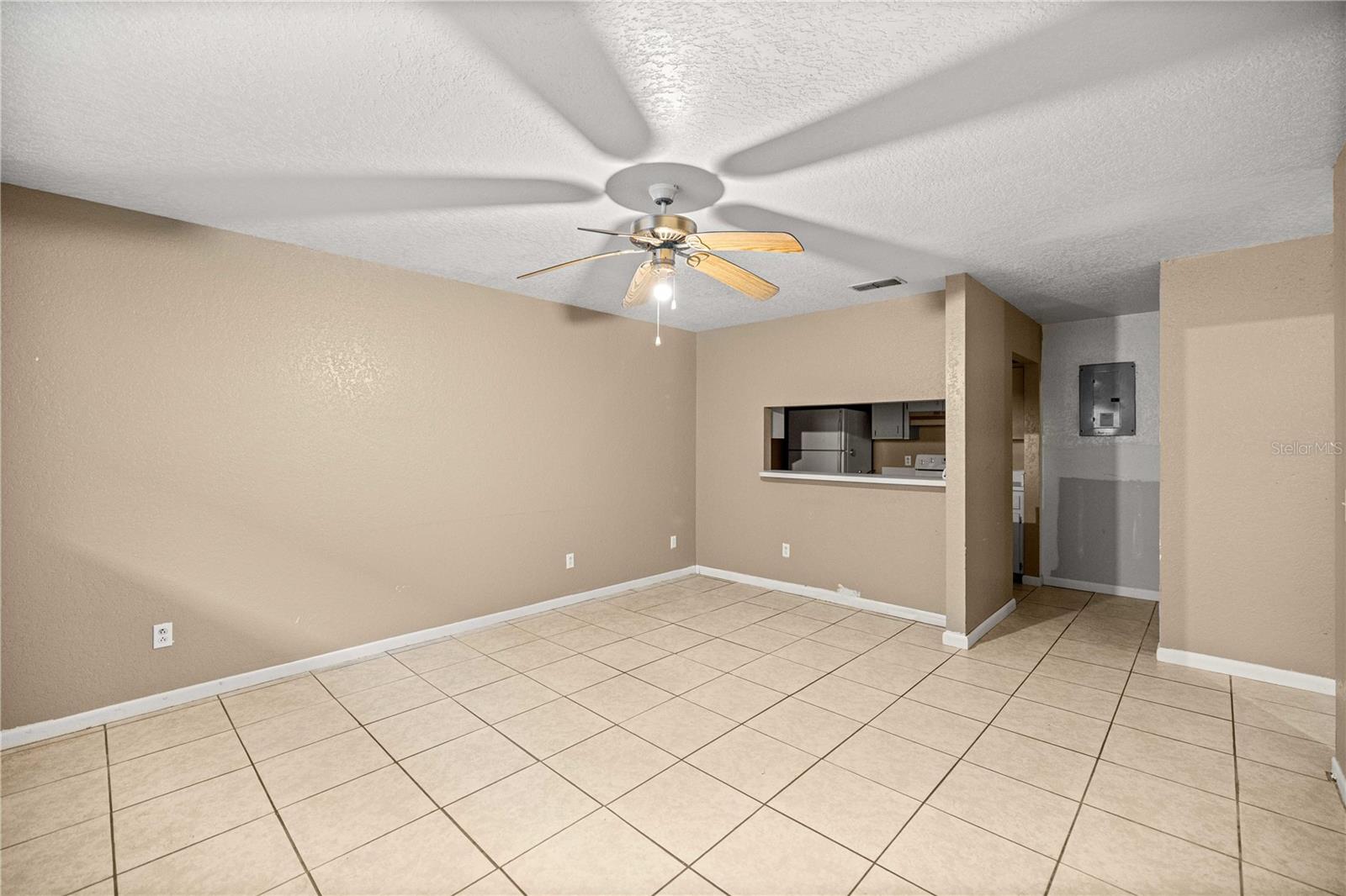 Image 5 of 50 For 840 3rd Street