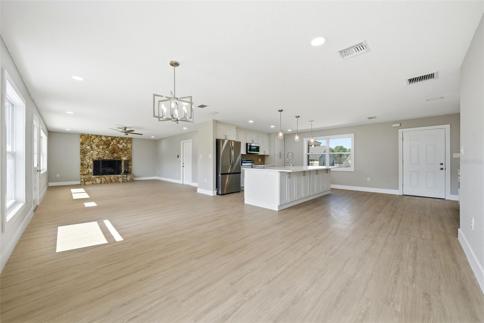 Image 6 of 24 For 271 54th Avenue