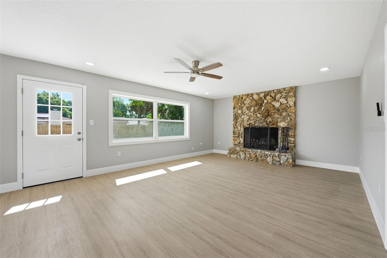 Image 9 of 24 For 271 54th Avenue