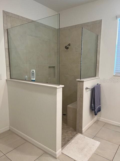 Image 17 of 27 For 7882 85th Loop