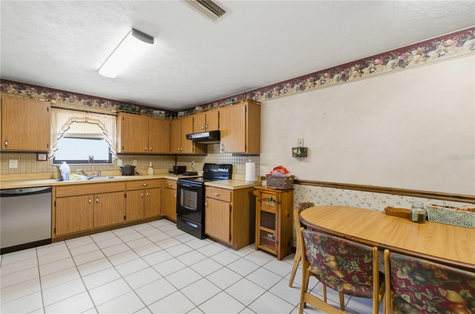 Image 10 of 38 For 4650 21st Place