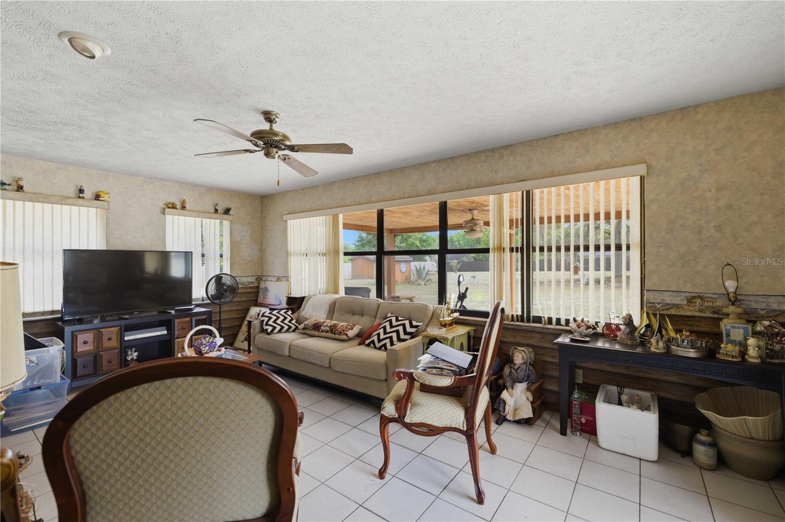 Image 13 of 38 For 4650 21st Place