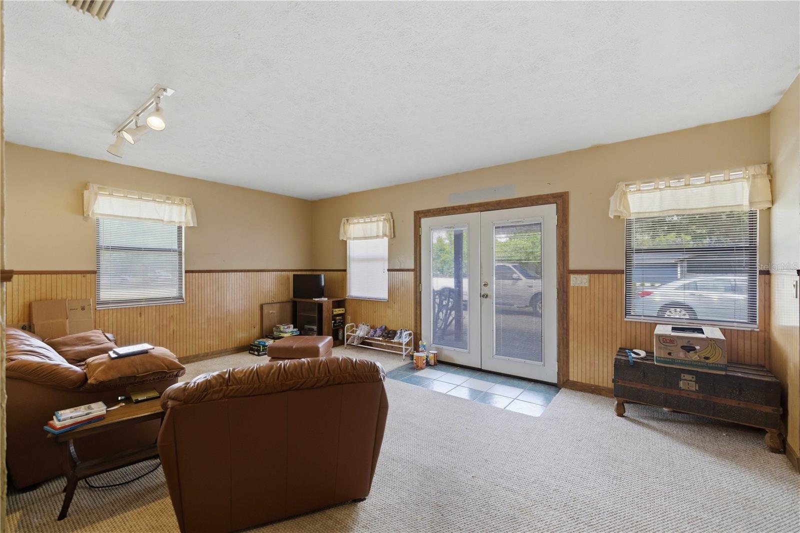 Image 28 of 38 For 4650 21st Place