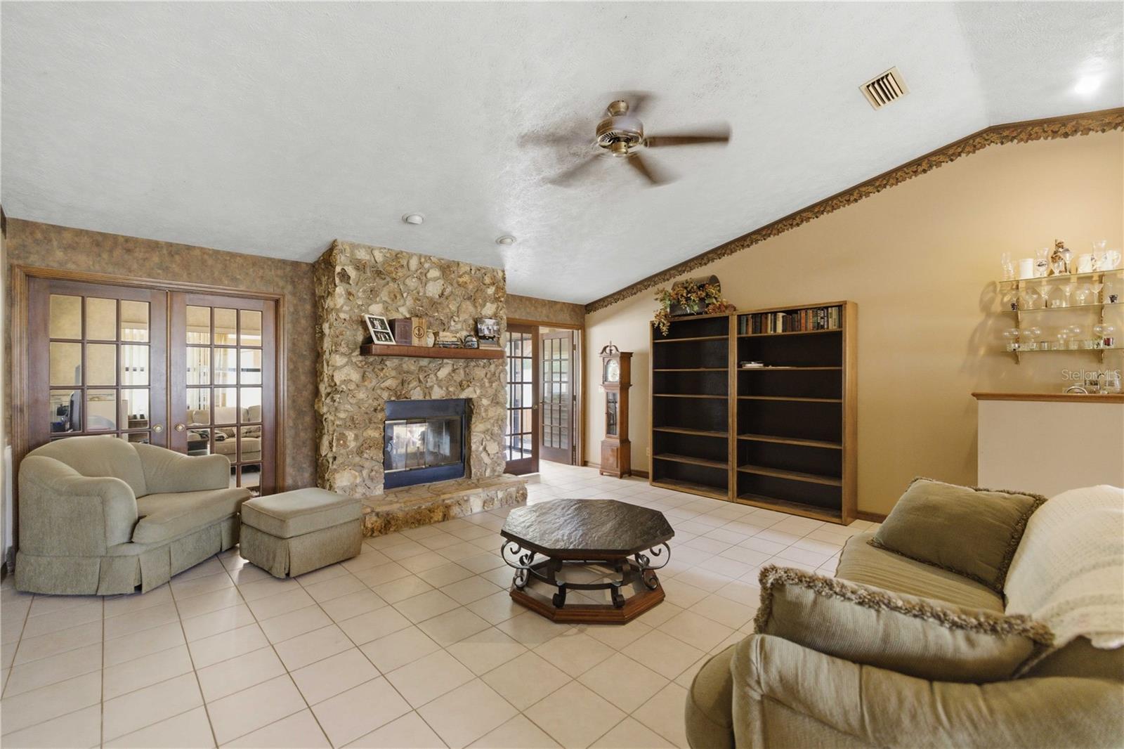 Image 7 of 38 For 4650 21st Place