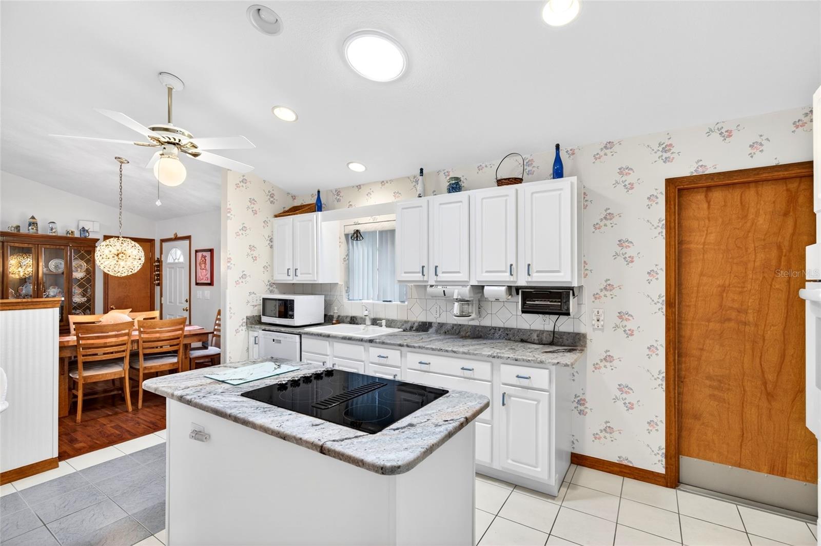 Image 11 of 29 For 64 Bahia Trace Circle