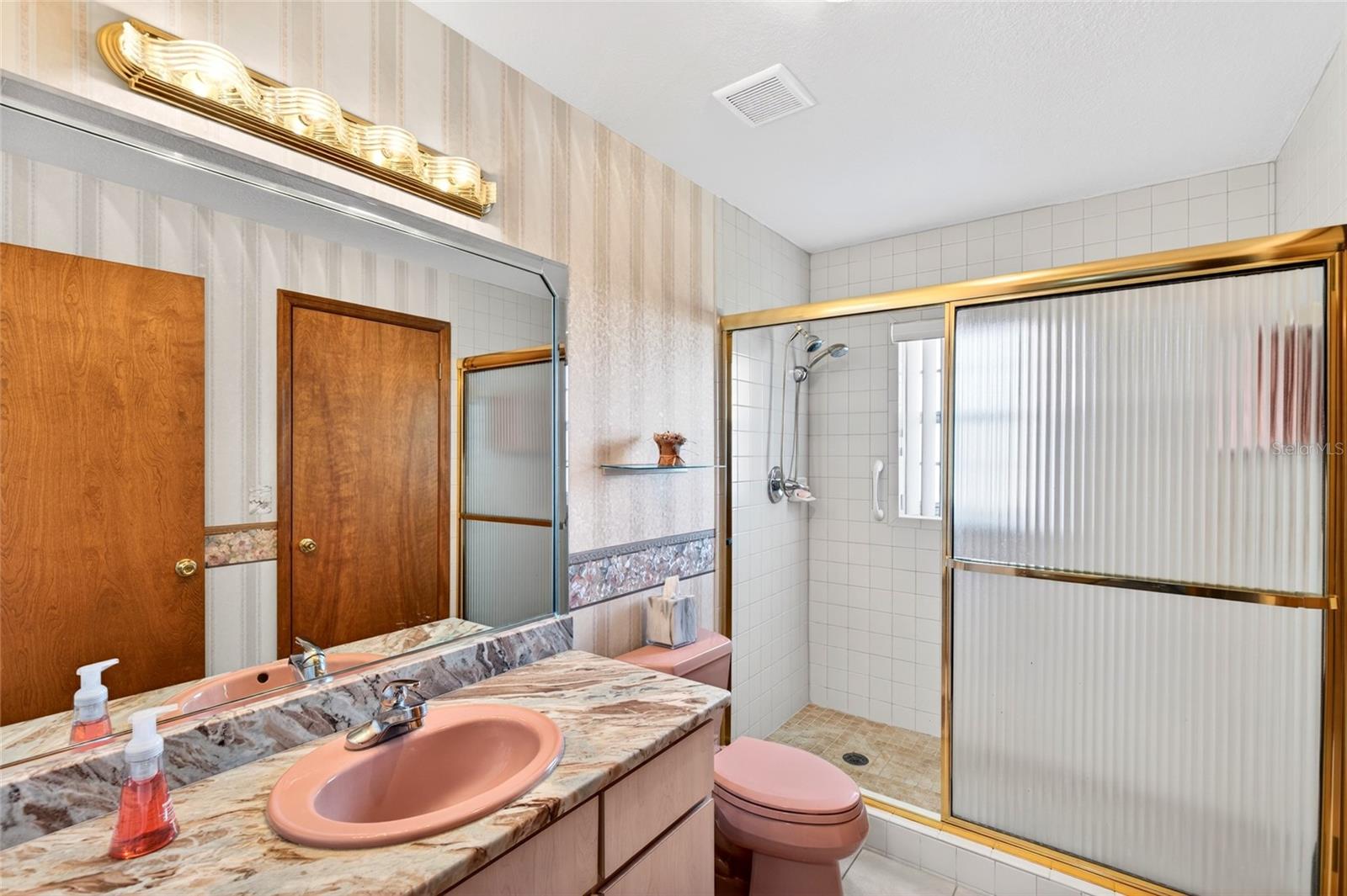 Image 19 of 29 For 64 Bahia Trace Circle