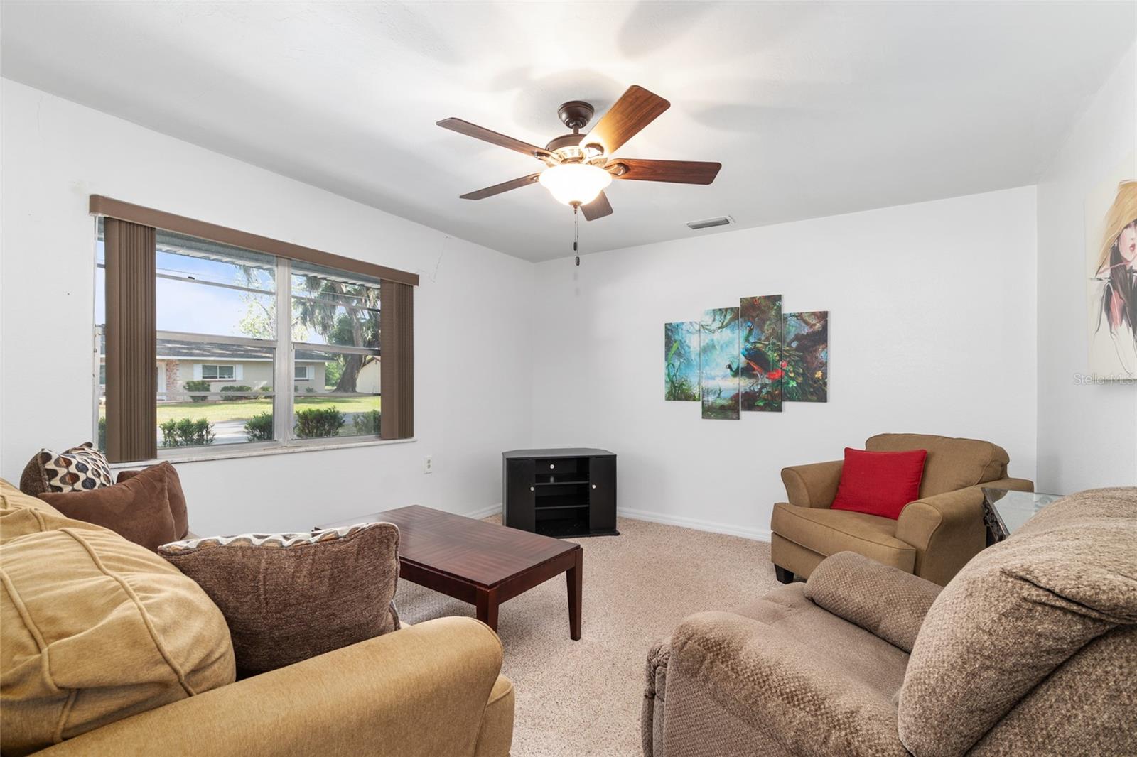 Image 13 of 65 For 9317 Crescent Drive
