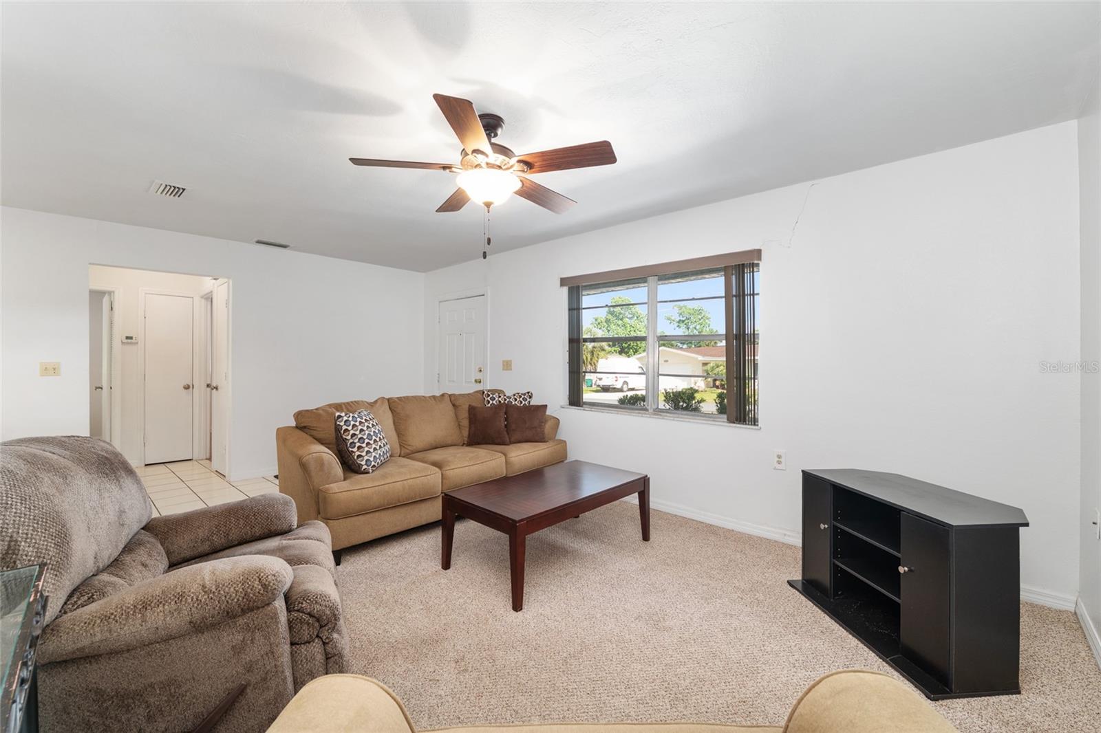 Image 16 of 65 For 9317 Crescent Drive