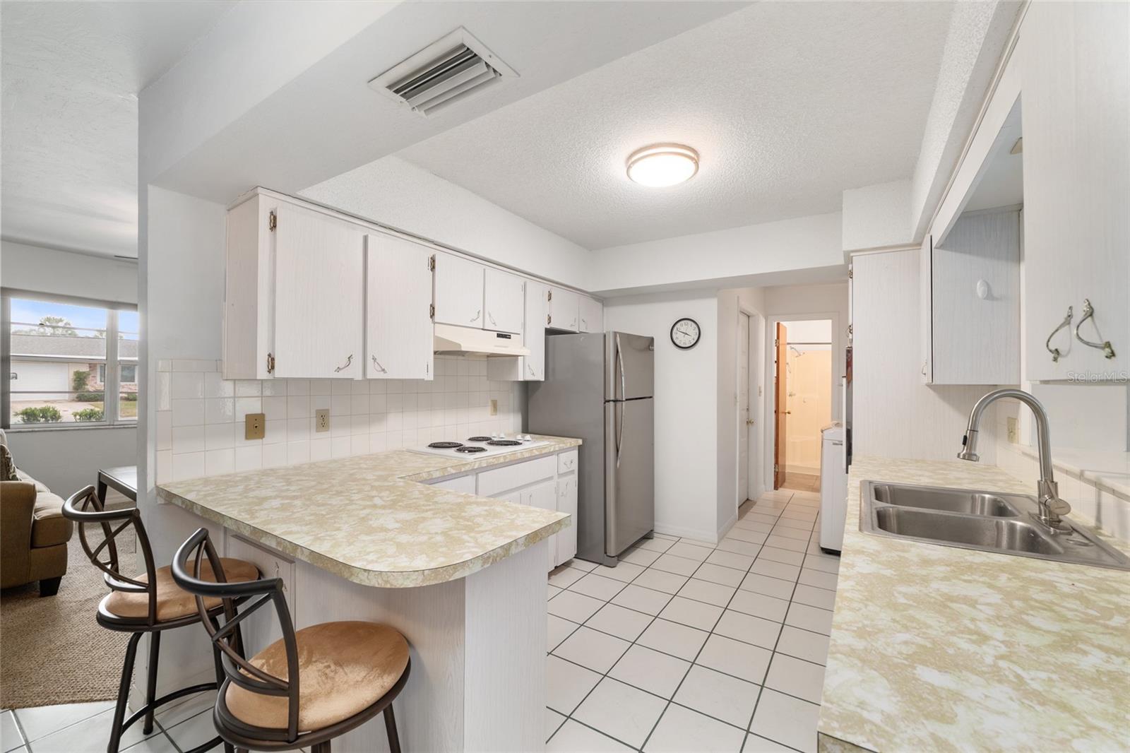 Image 21 of 65 For 9317 Crescent Drive
