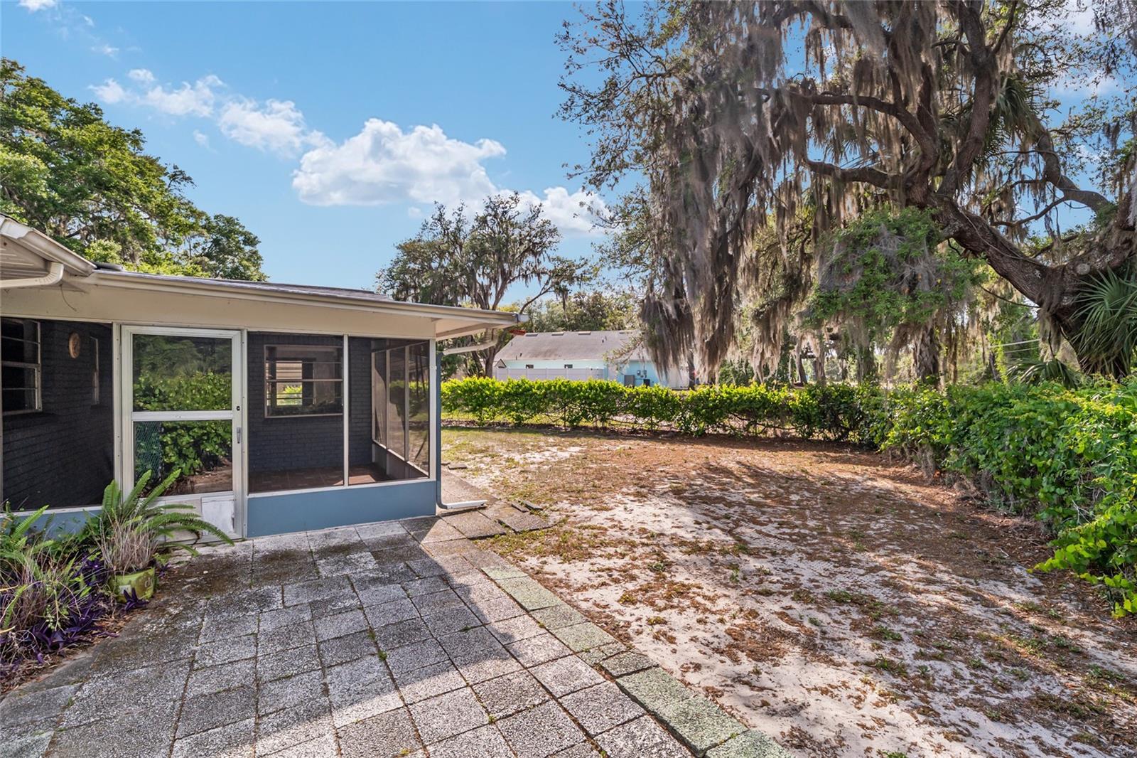 Image 42 of 65 For 9317 Crescent Drive