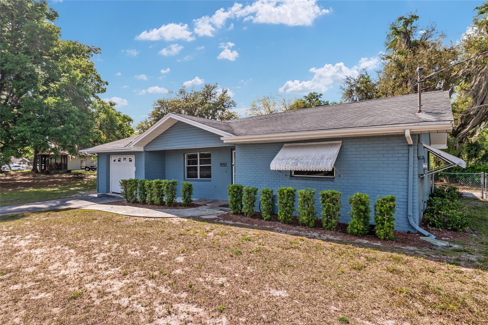 Image 6 of 65 For 9317 Crescent Drive