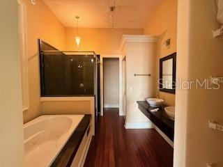 Image 5 of 14 For 44 Magnolia Avenue