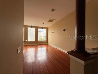 Image 9 of 14 For 44 Magnolia Avenue