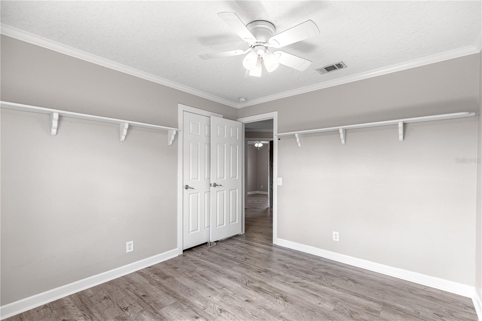 Image 29 of 51 For 15090 103rd Avenue