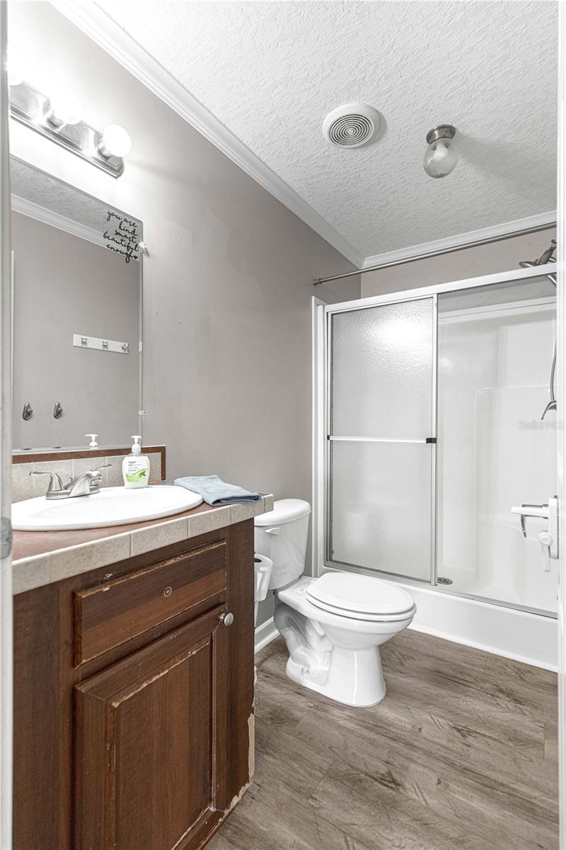 Image 35 of 51 For 15090 103rd Avenue