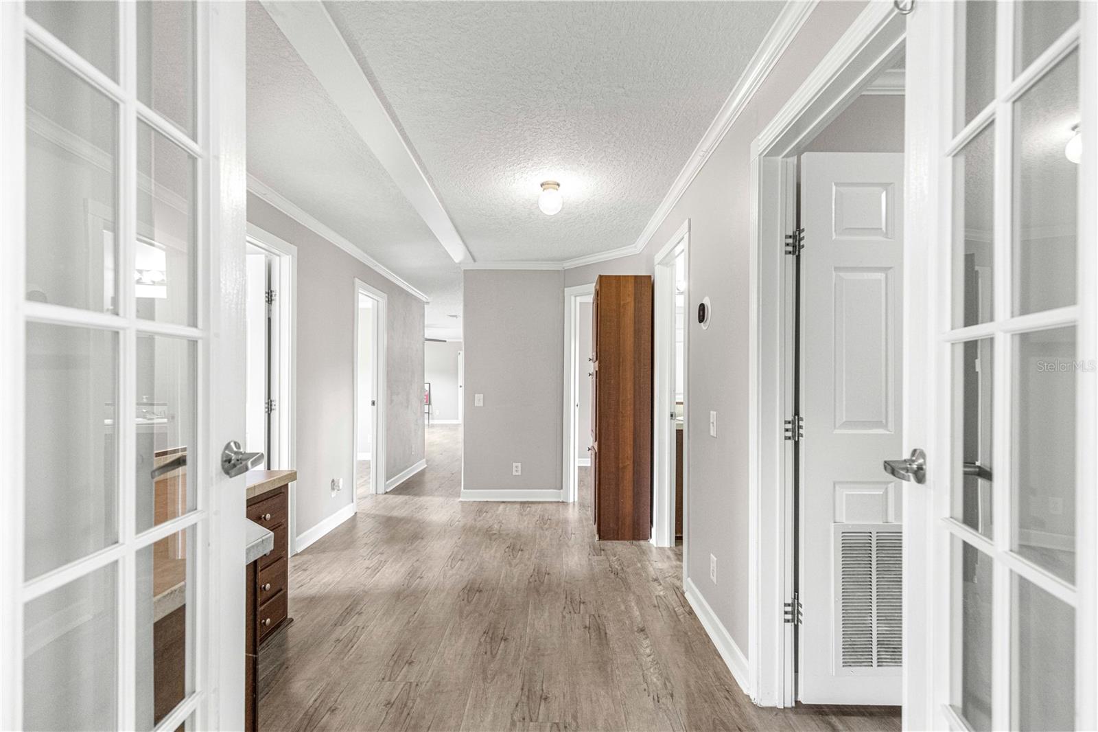 Image 36 of 51 For 15090 103rd Avenue