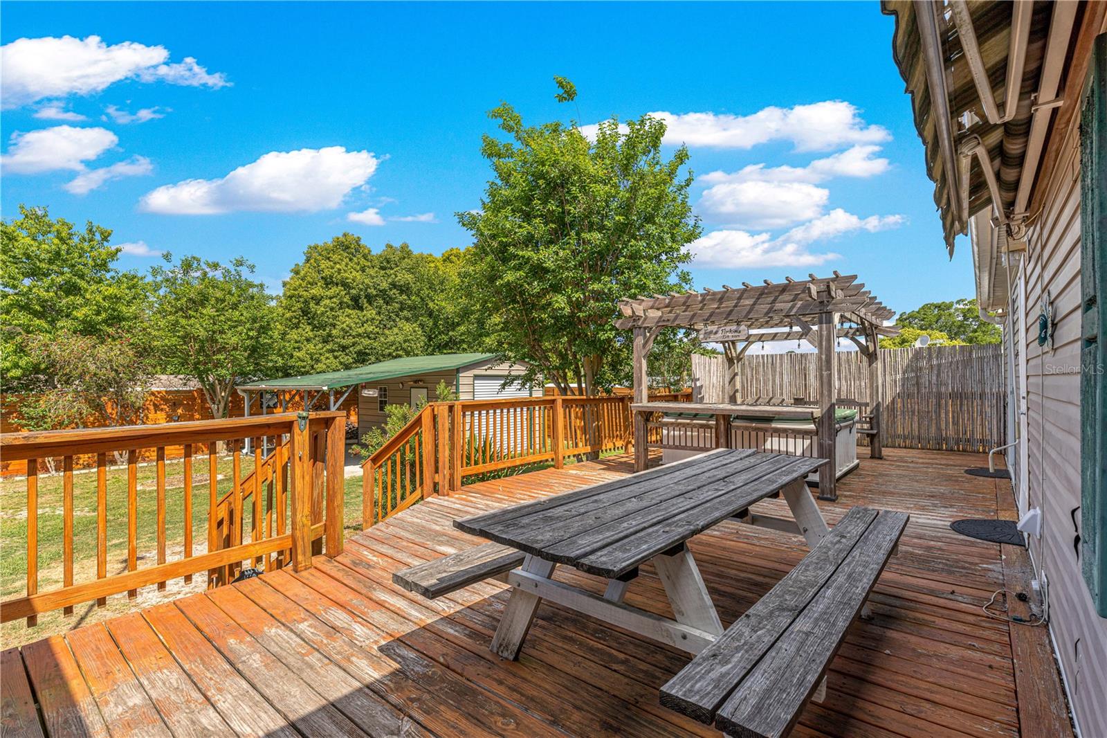 Image 46 of 51 For 15090 103rd Avenue