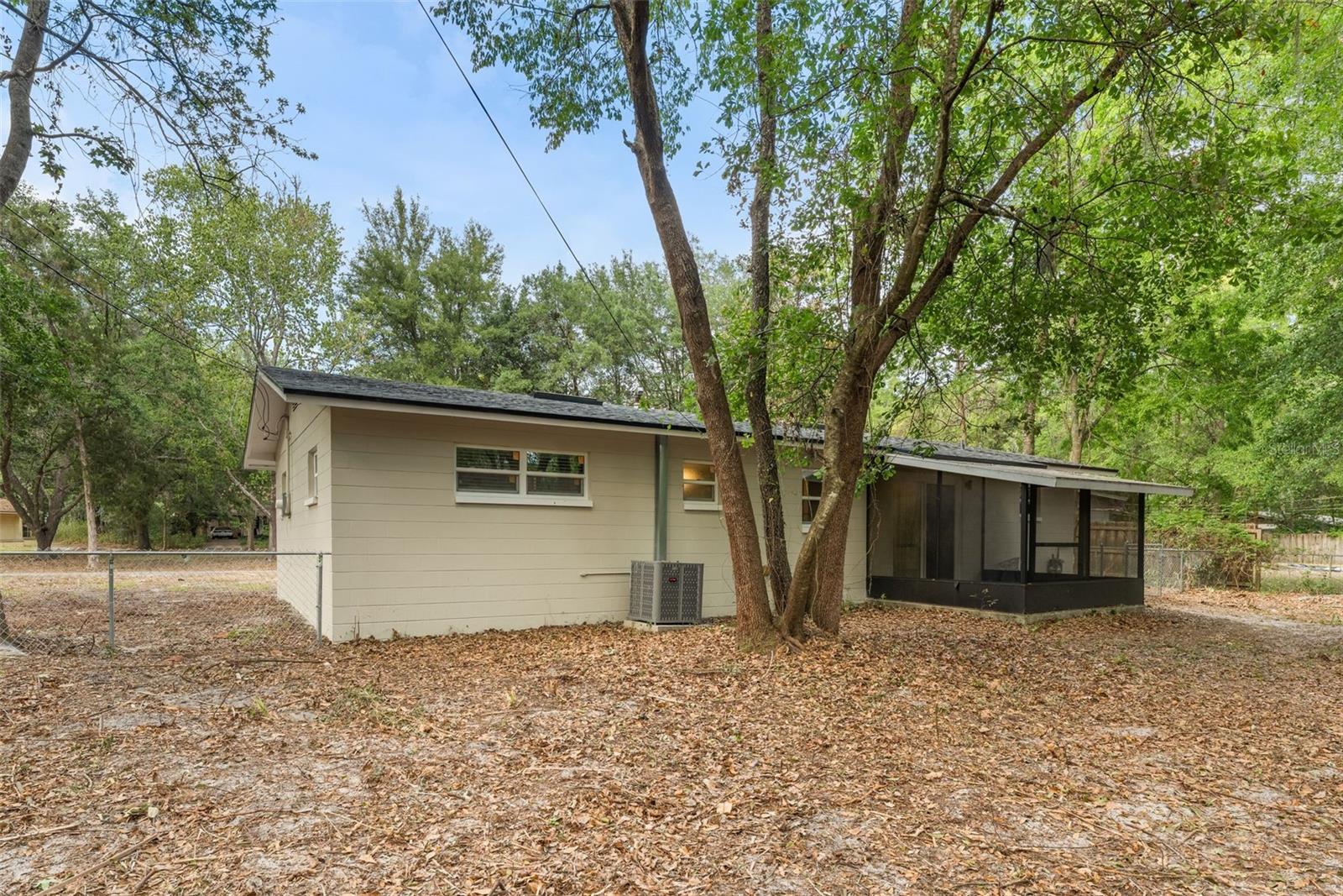 Image 20 of 31 For 4201 14th Place