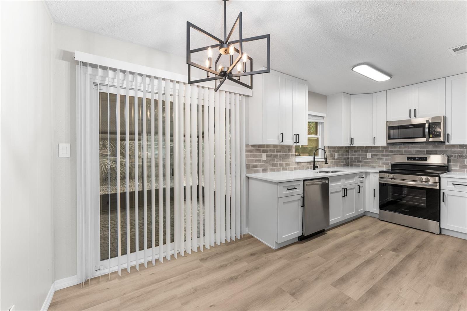 Image 7 of 31 For 4201 14th Place