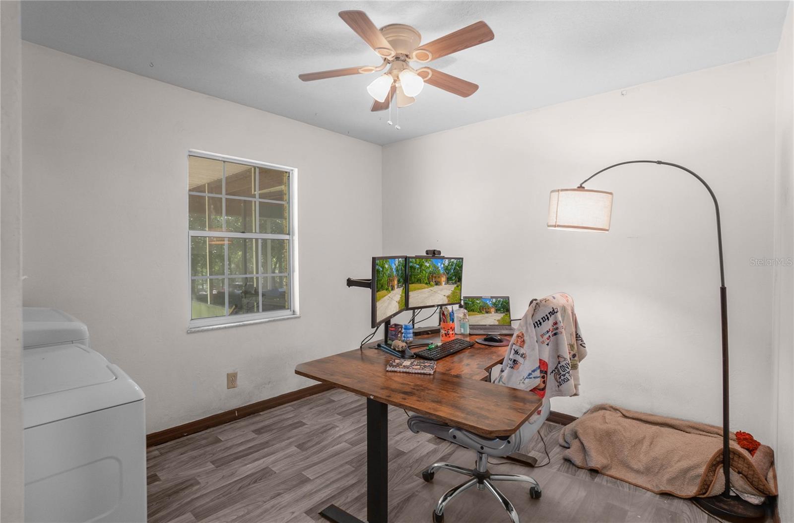 Image 18 of 45 For 5581 197th Terrace