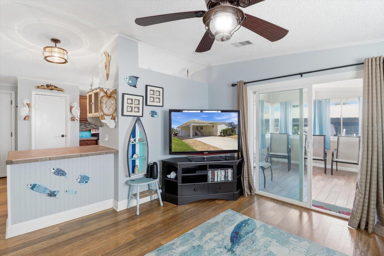 Image 20 of 49 For 11673 Clearwater Court