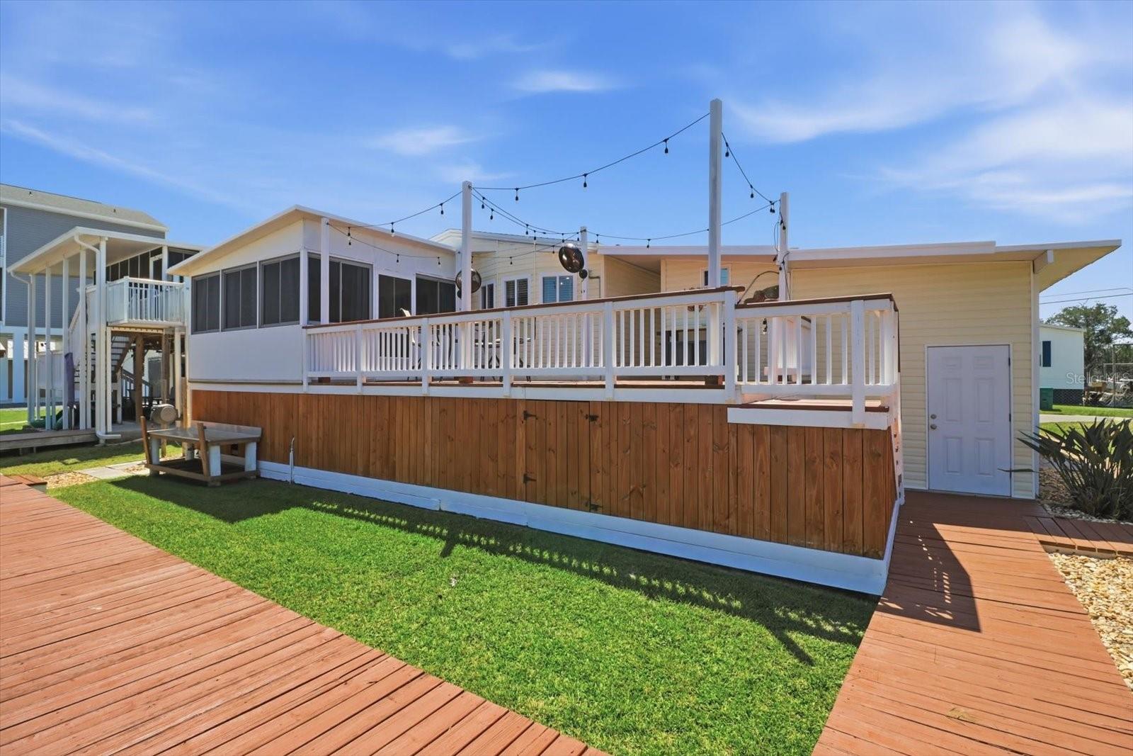 Image 36 of 49 For 11673 Clearwater Court