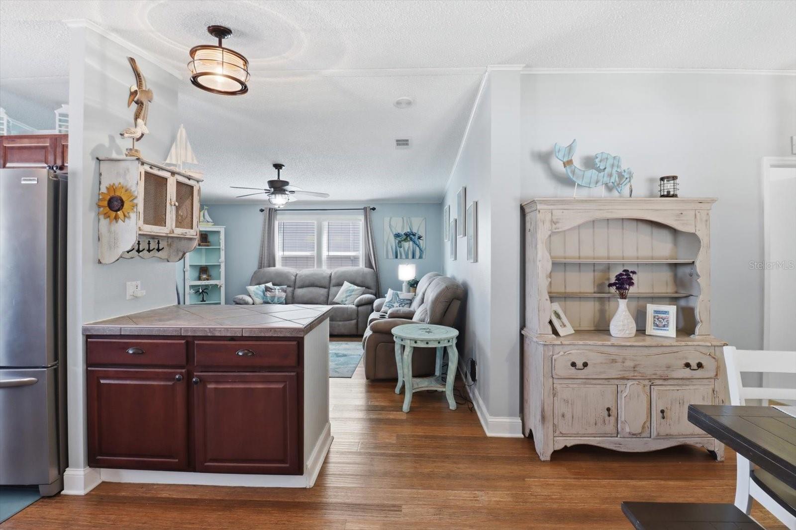 Image 8 of 49 For 11673 Clearwater Court