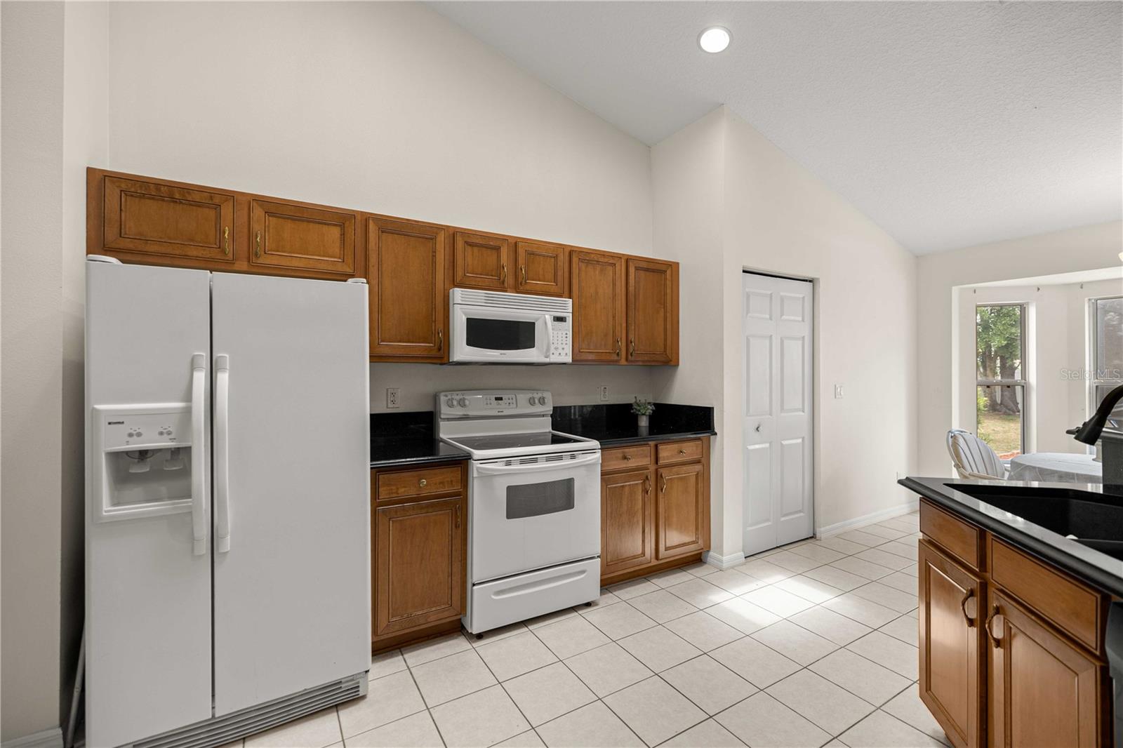 Image 7 of 43 For 4300 4th Circle