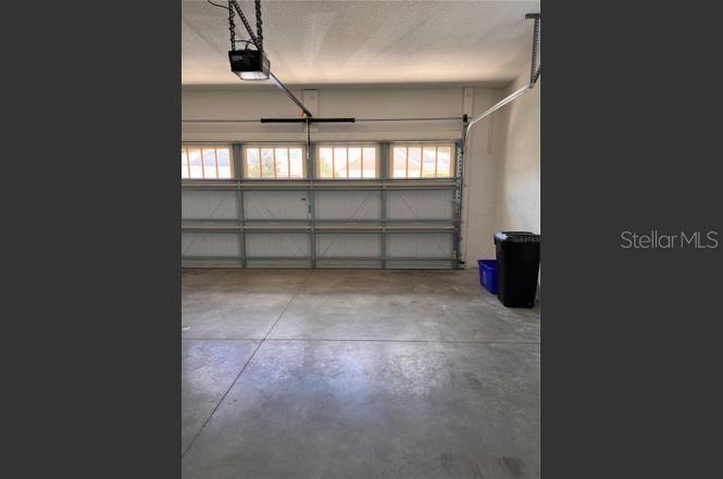 Image 18 of 20 For 9819 99th Loop