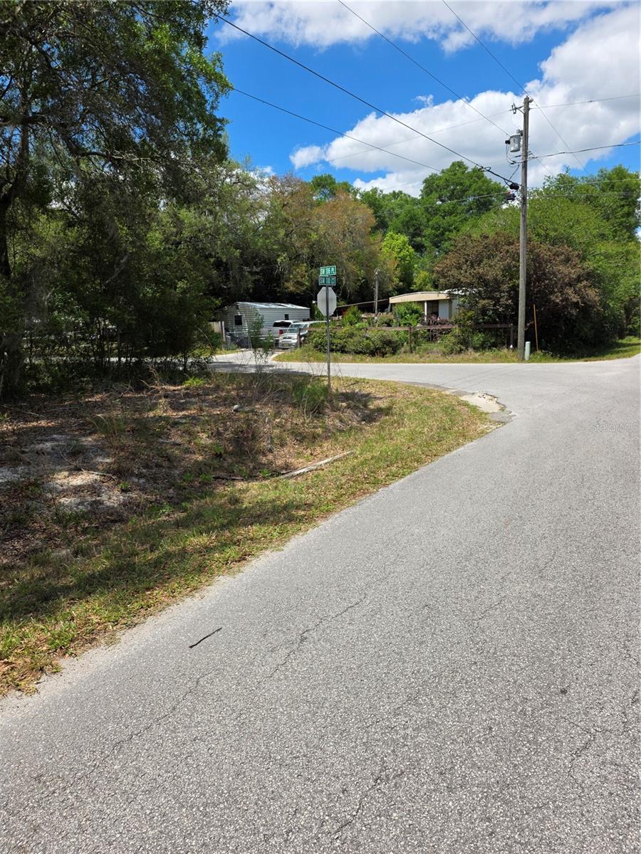 Image 5 of 7 For 10679 110th Court