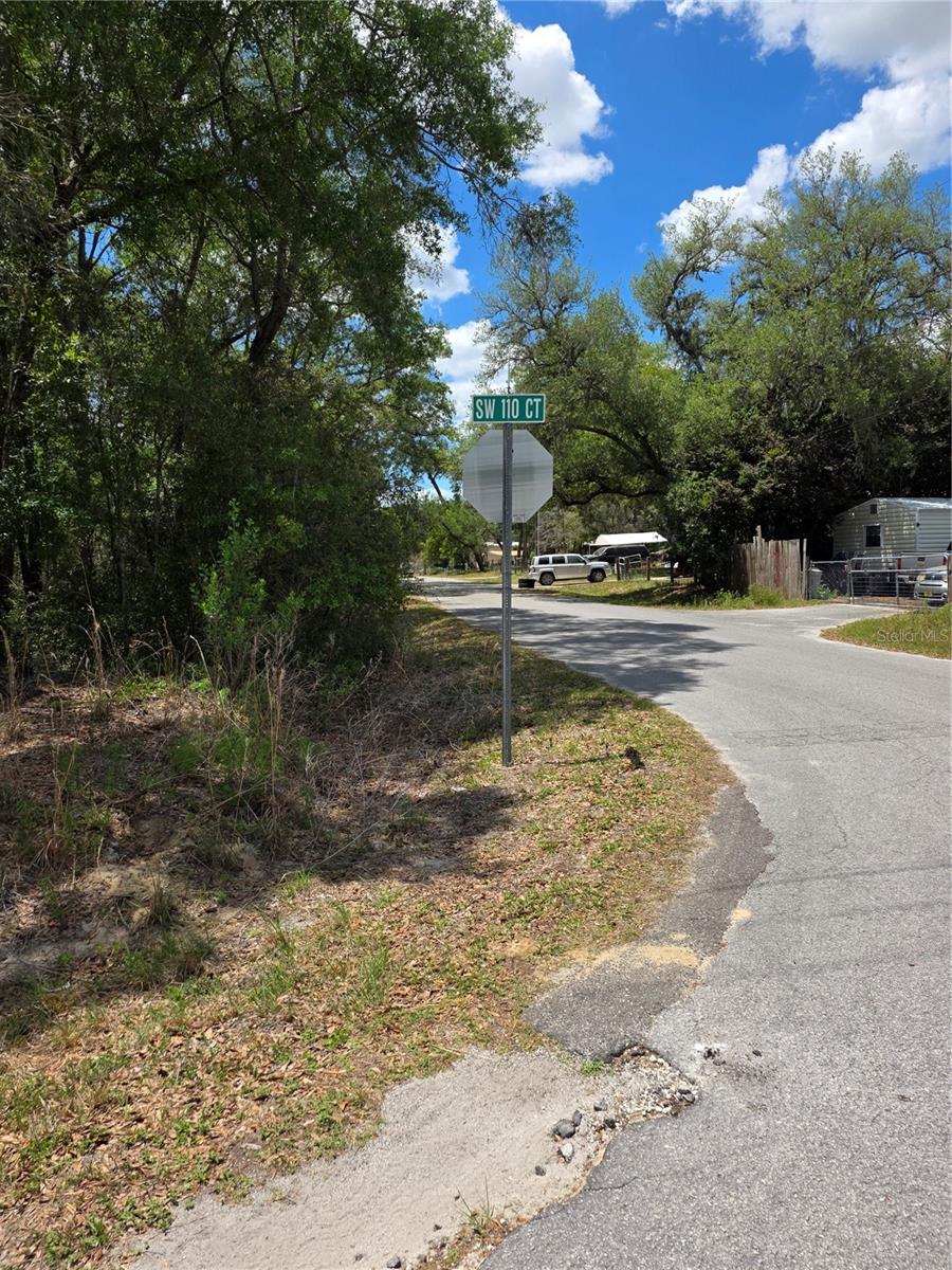 Image 6 of 7 For 10679 110th Court