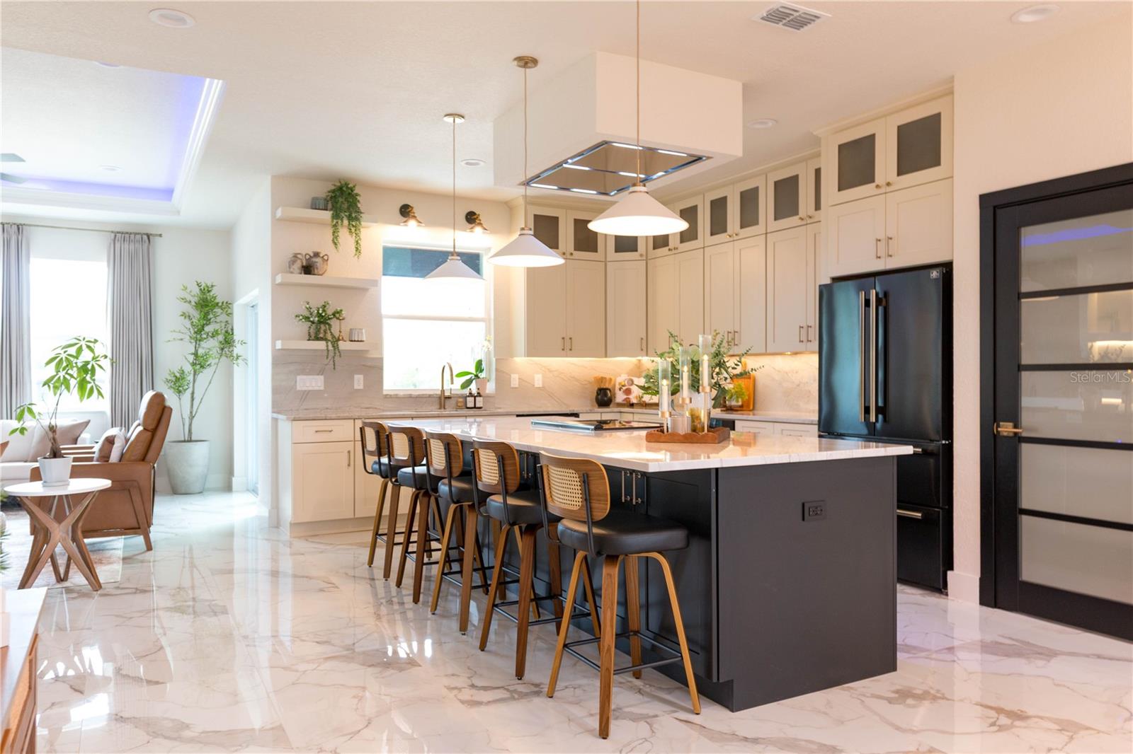 Image 6 of 99 For 6254 Peking Court