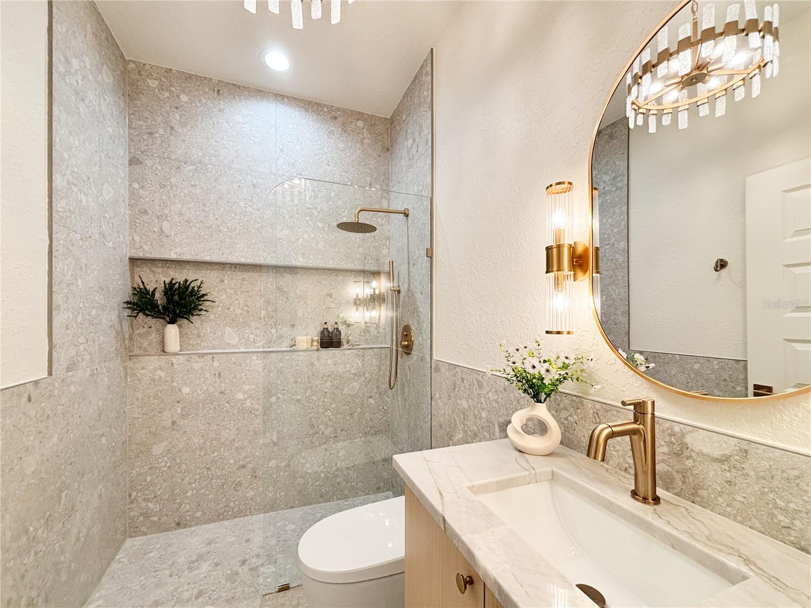 Image 62 of 99 For 6254 Peking Court