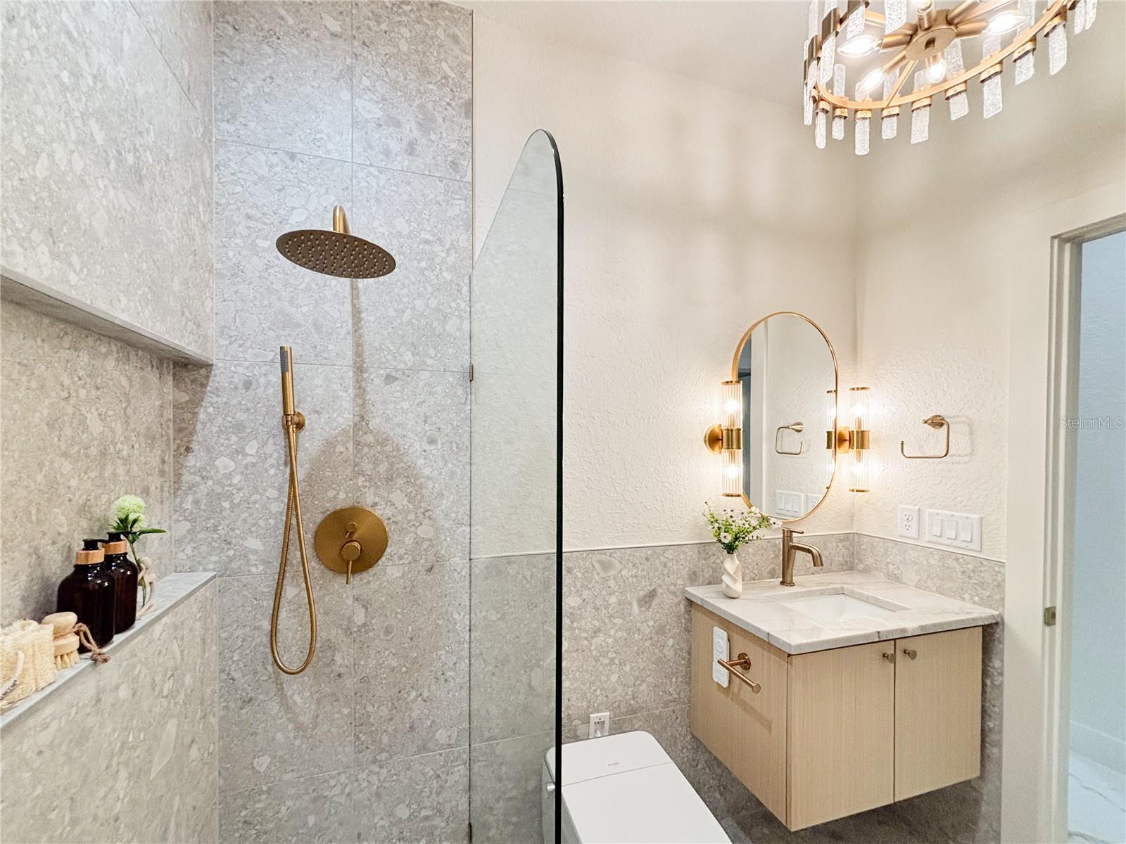 Image 63 of 99 For 6254 Peking Court