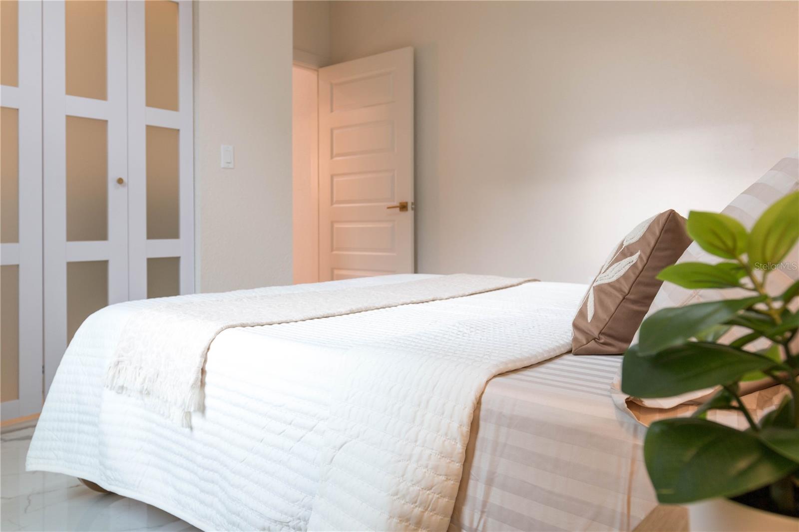 Image 69 of 99 For 6254 Peking Court