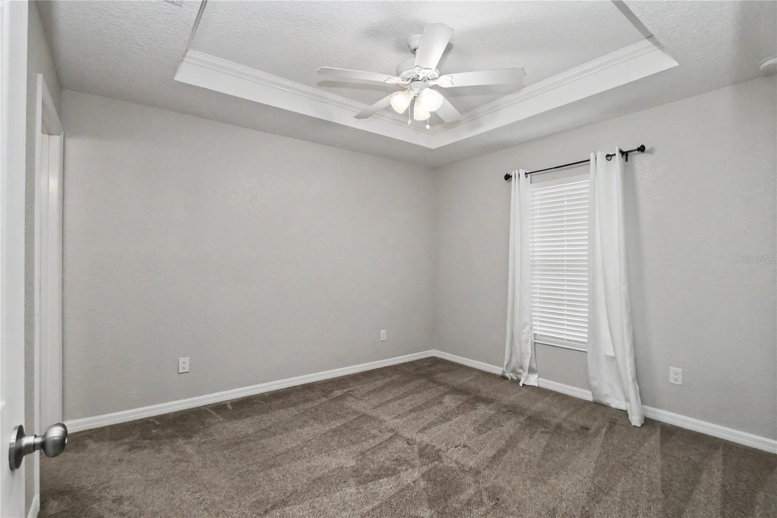 Image 19 of 41 For 6512 11 Avenue