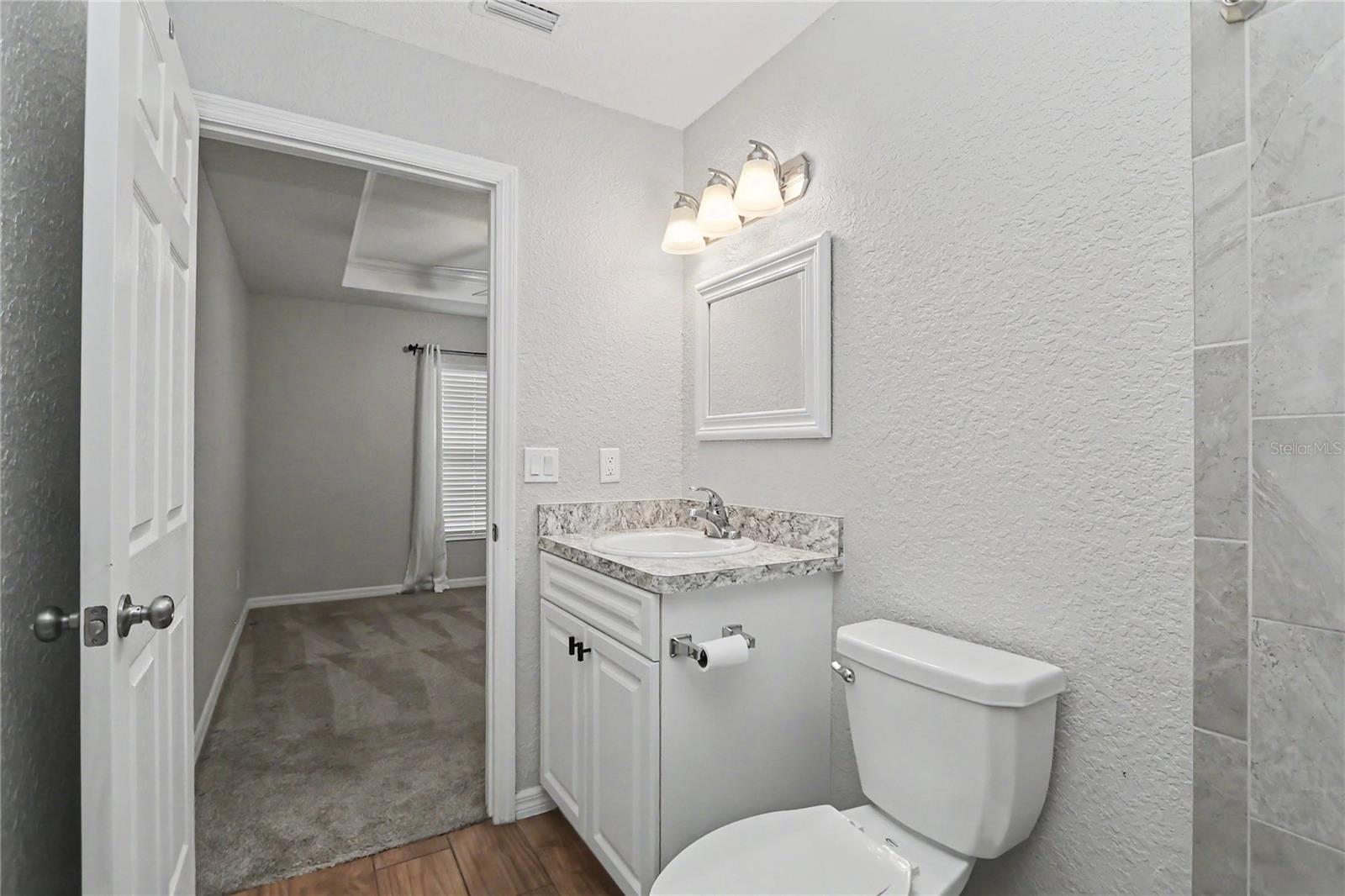 Image 24 of 41 For 6512 11 Avenue