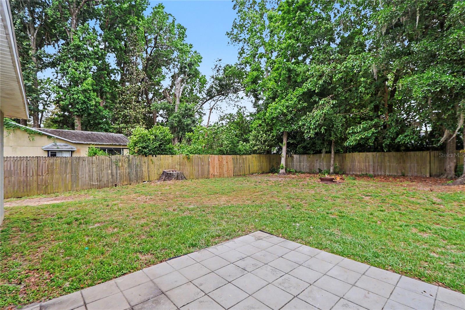 Image 36 of 41 For 6512 11 Avenue