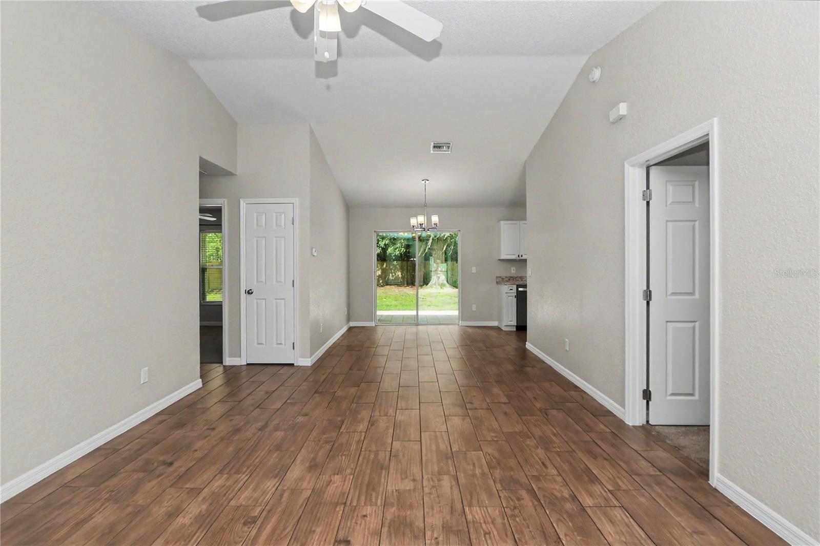 Image 9 of 41 For 6512 11 Avenue