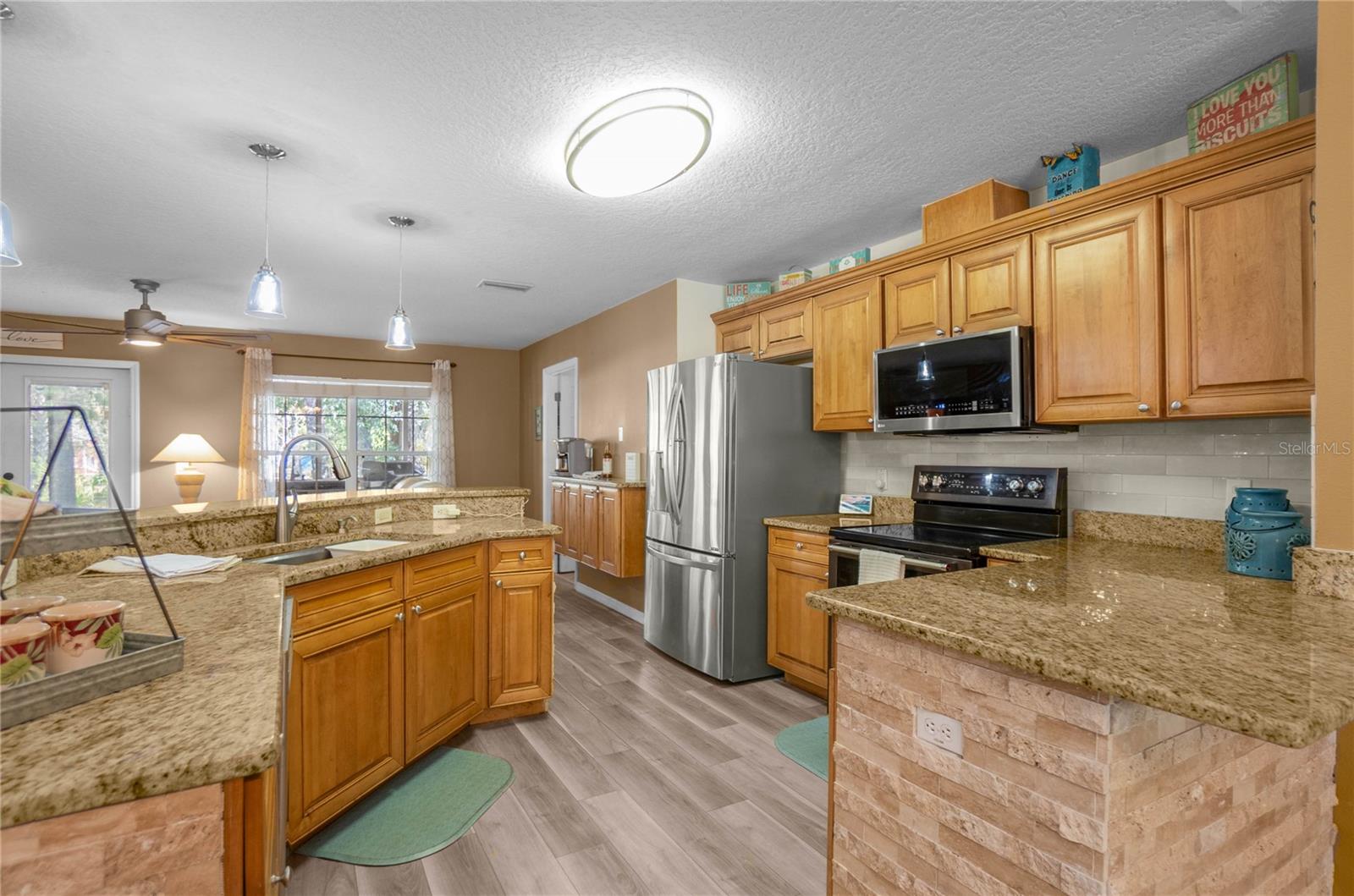 Image 11 of 50 For 2283 Todd Point